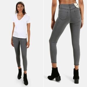 L'AGENCE // margot skinny high rise cropped stretch denim jeans in cast iron